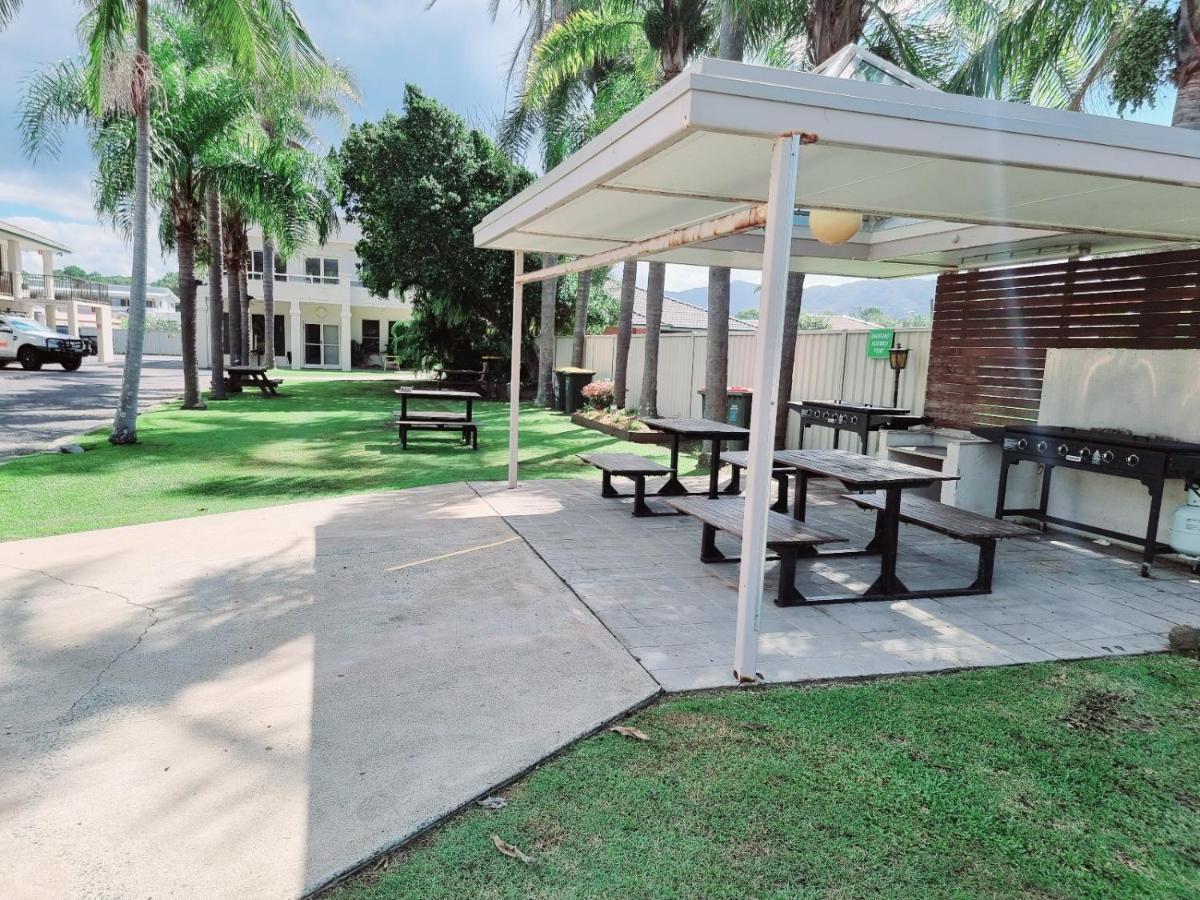 Ocean Parade Motel Coffs Harbour Exterior foto